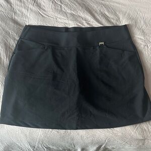 Greg Norman Collection Classic Black Skort